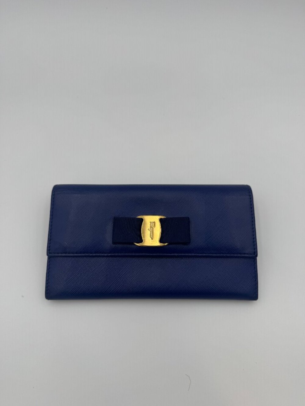 Ferragamo Blue Vara Bow Continental Wallet